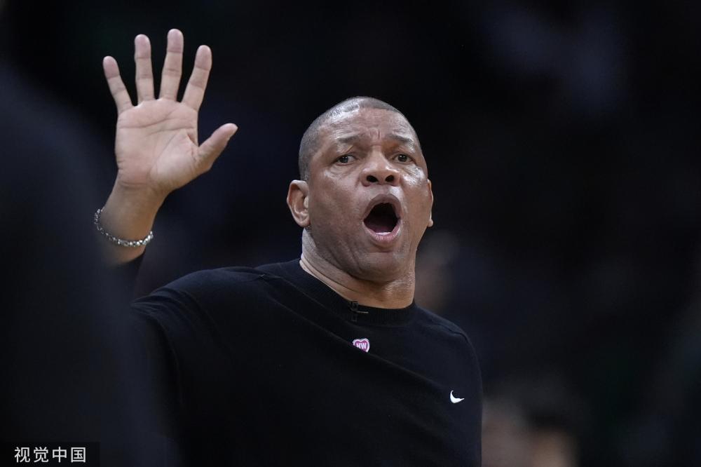 尤其是在年 尤其是在年